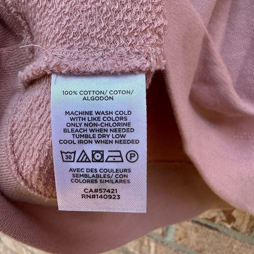 Women's Pink V-Neck Button Top - Picture 4 of 5